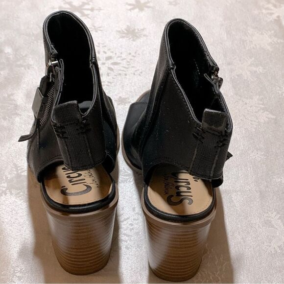 Circus by Sam Edelman Boots Black Pebbled Leather Peep Toe Block Wood Heel Sz 8 - Picture 7 of 10